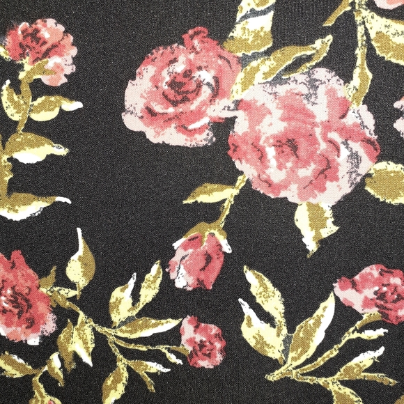 Macy's Black/Roses Made for Impulse Pencil Skirt - Picture 2 of 9